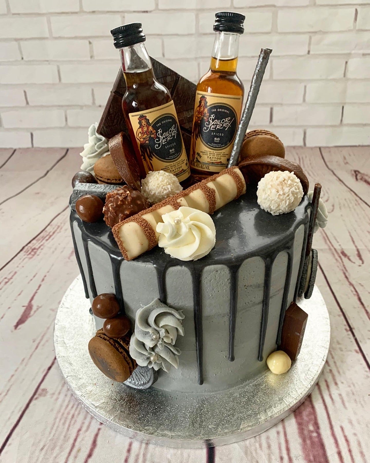 Handmade London cake design by Dimple Boy Cupcakes