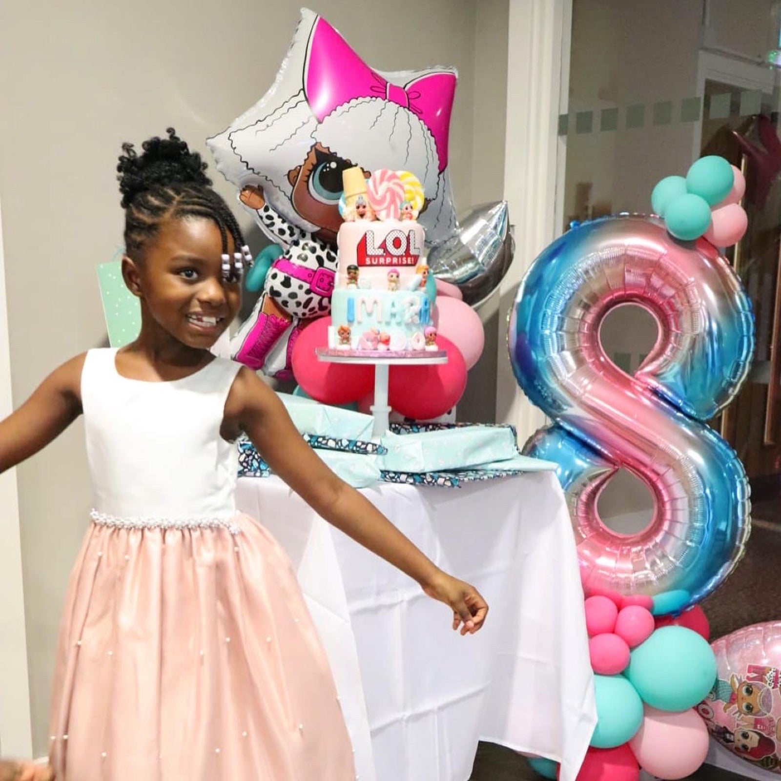 Birthday cake design from the Dimple Boy Cupcakes gallery