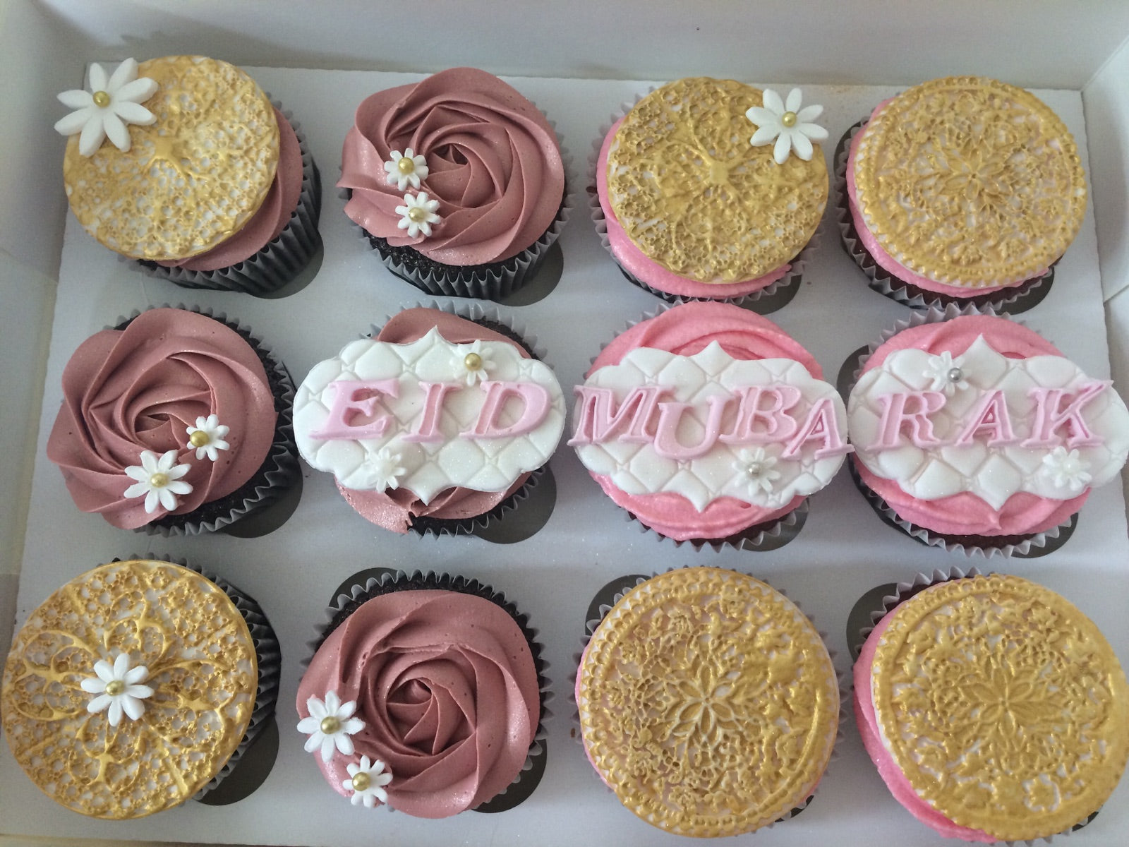 Wedding and event cake inspiration by Dimple Boy Cupcakes