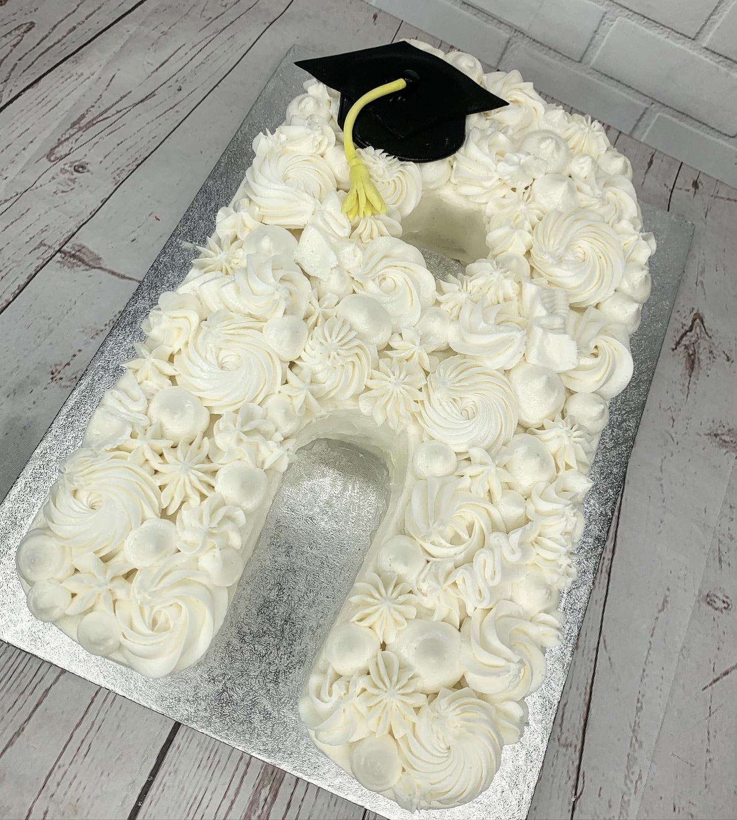 Birthday cake design from the Dimple Boy Cupcakes gallery