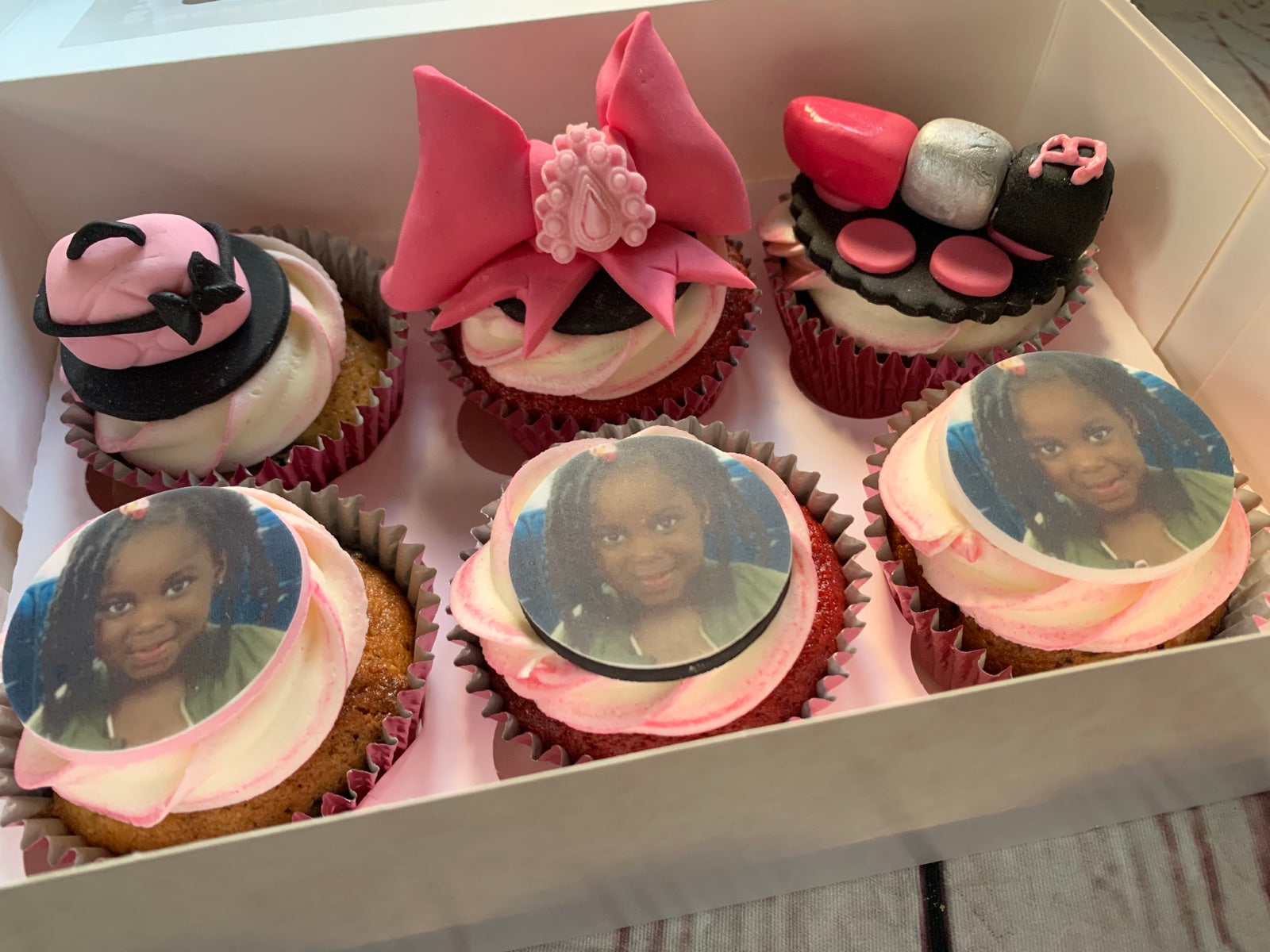 Bespoke cake and cupcake portfolio example