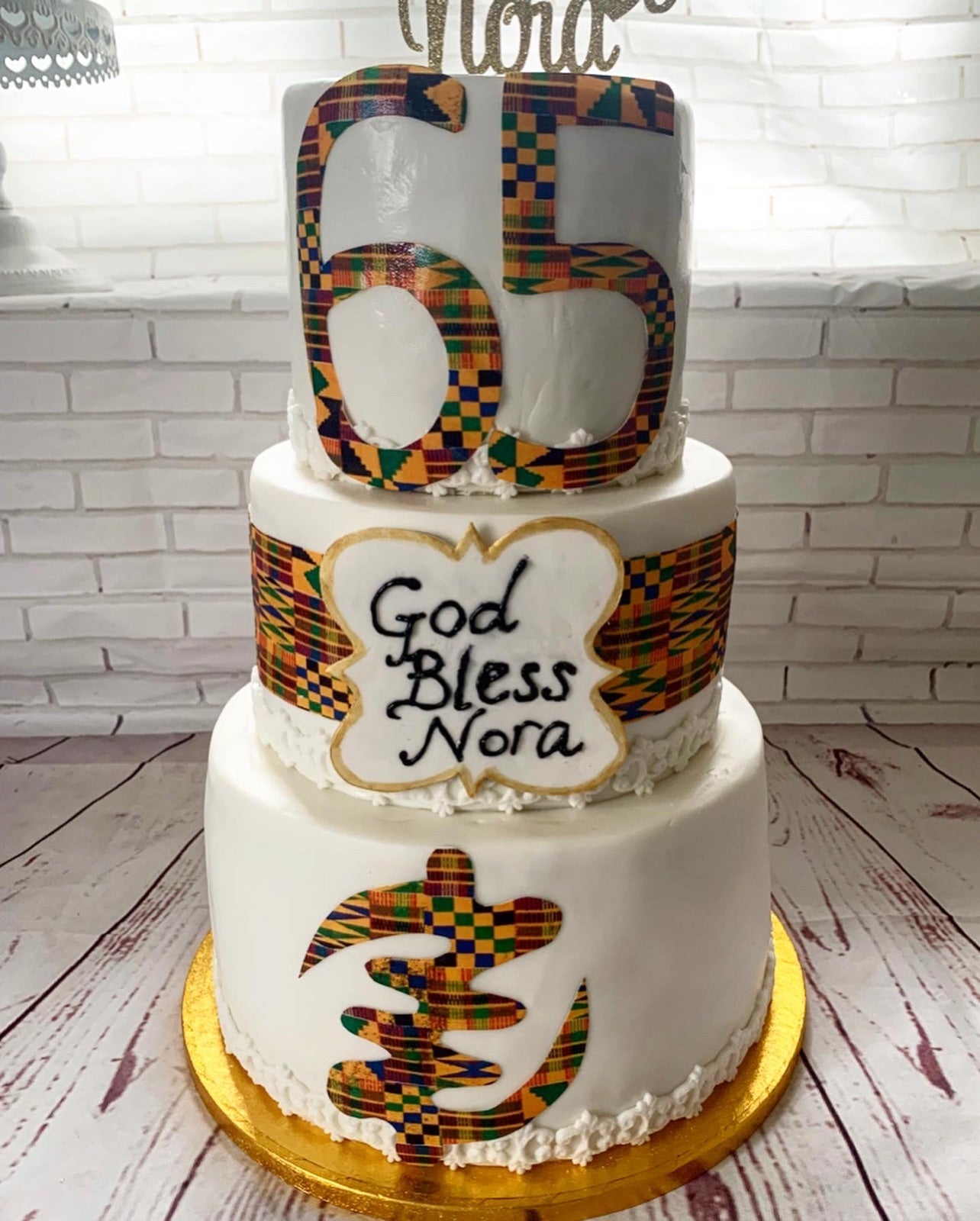 Wedding and event cake inspiration by Dimple Boy Cupcakes