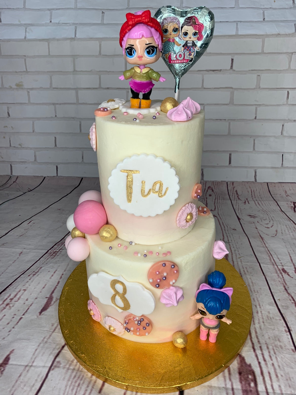 Birthday cake design from the Dimple Boy Cupcakes gallery