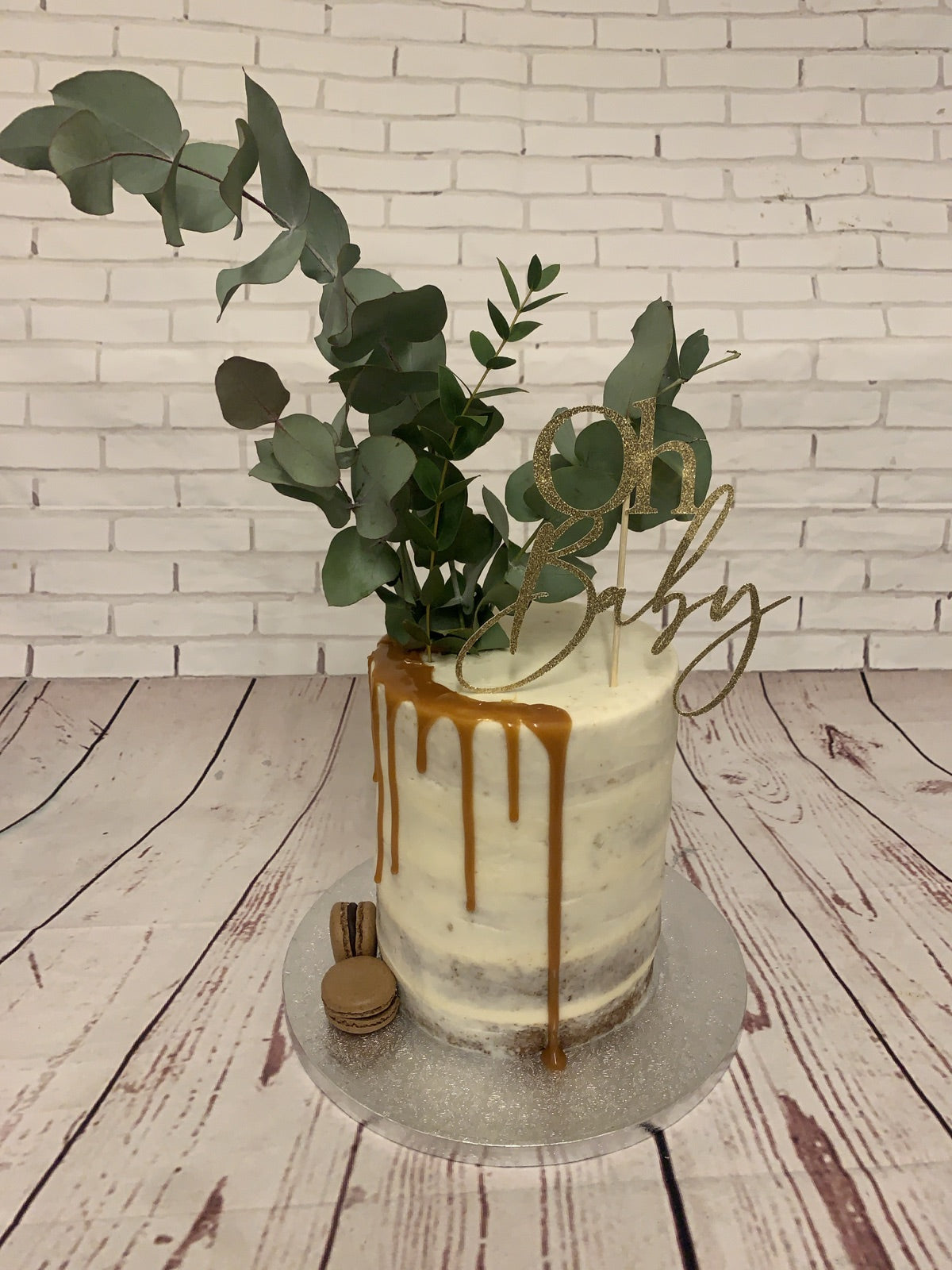 Handmade London cake design by Dimple Boy Cupcakes