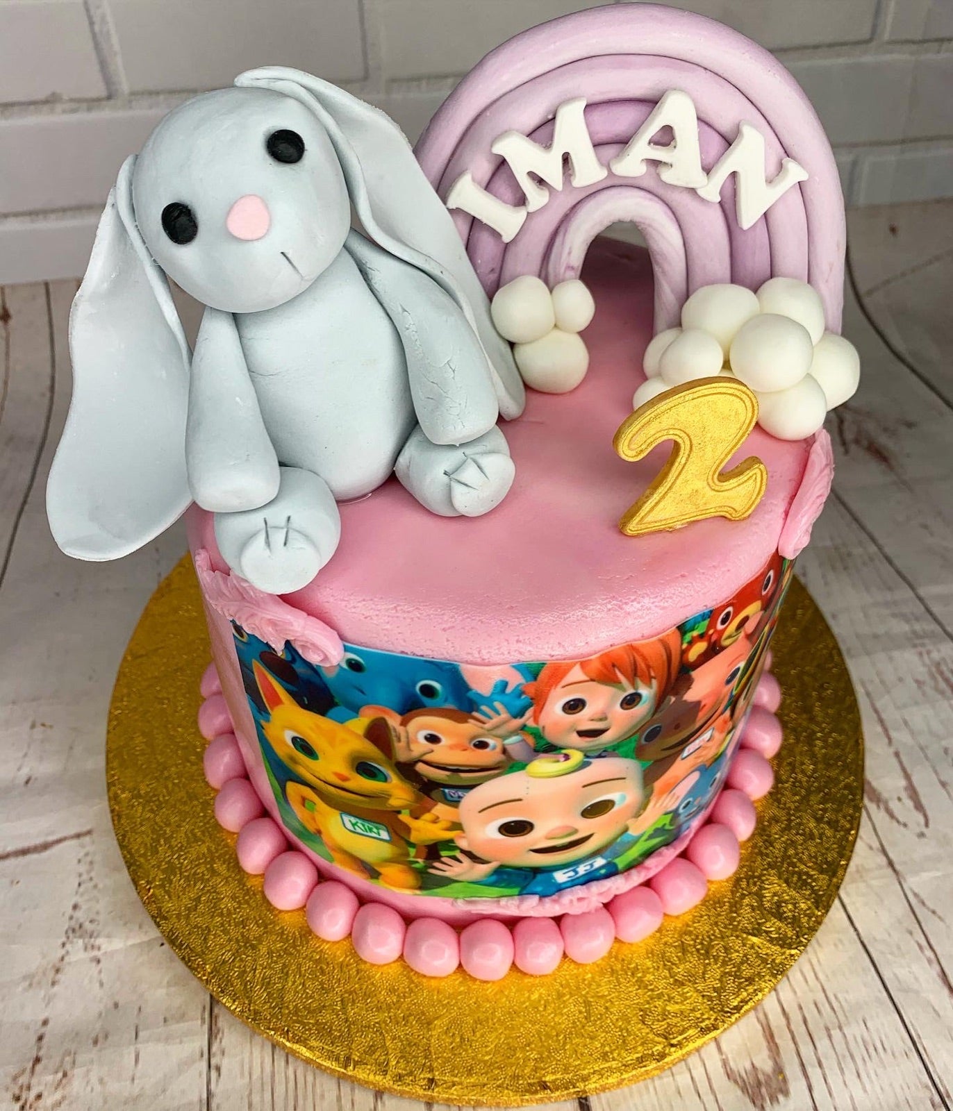 Birthday cake design from the Dimple Boy Cupcakes gallery