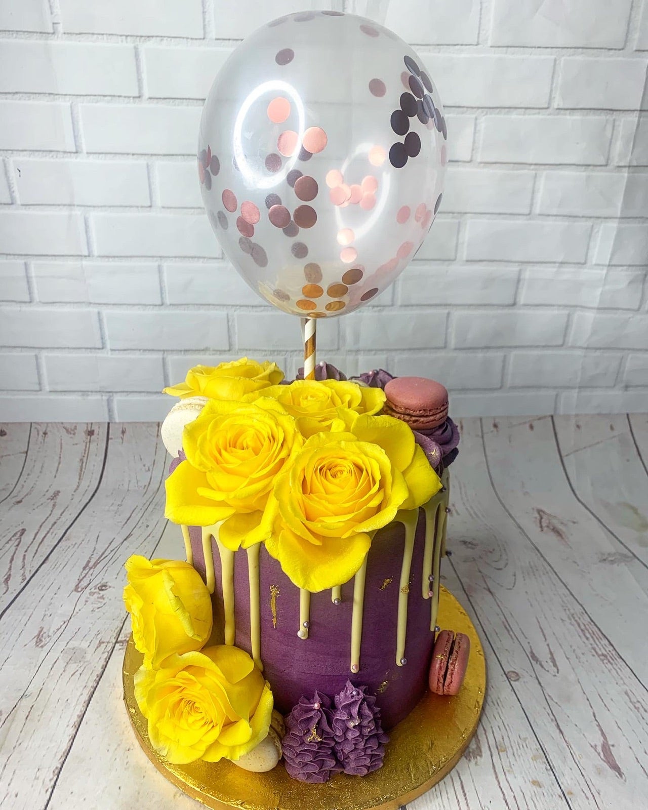Bespoke cake and cupcake portfolio example