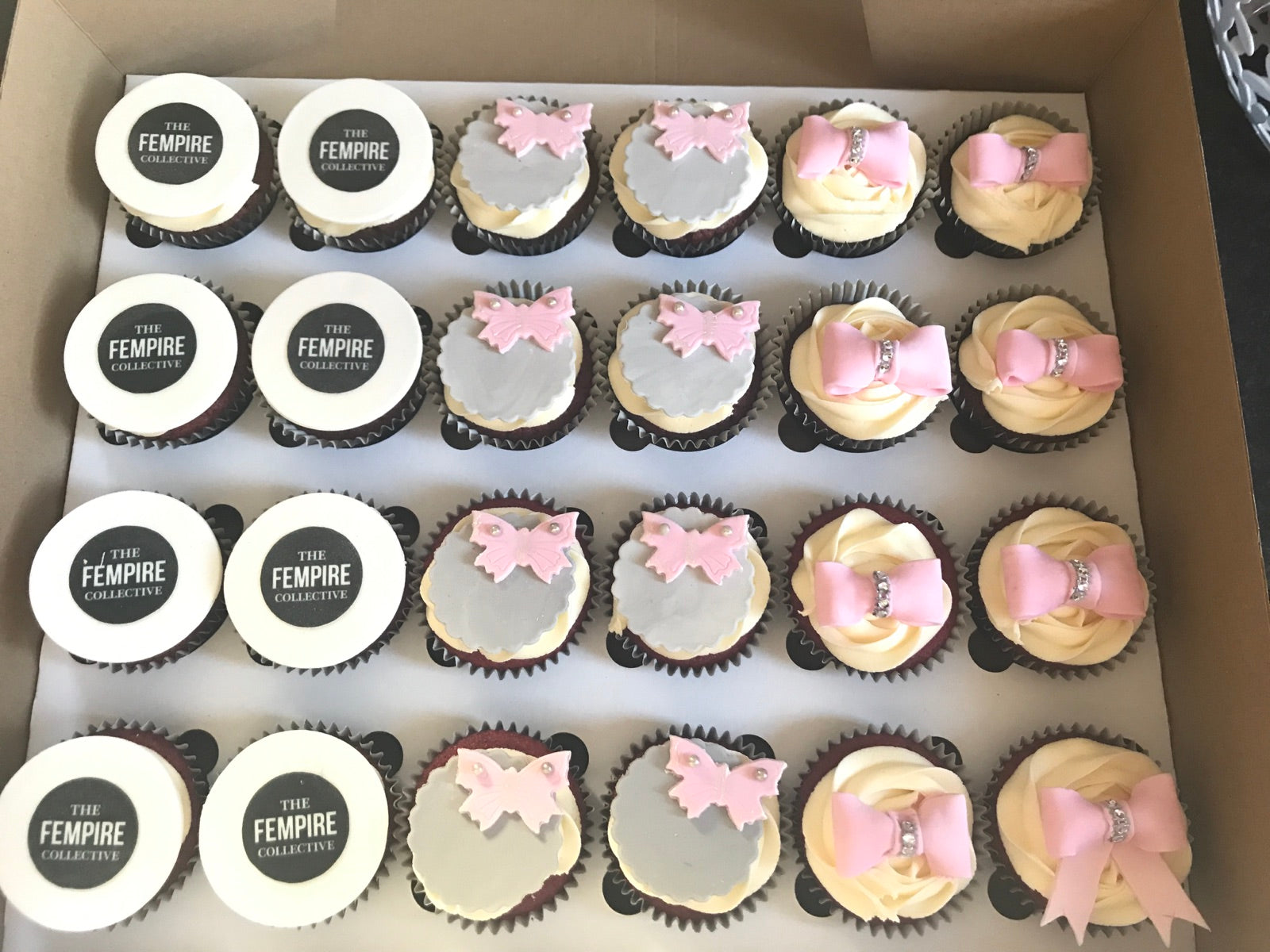 Decorated cupcake box by Dimple Boy Cupcakes